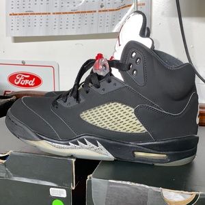 Jordan 5 Metallic 2016